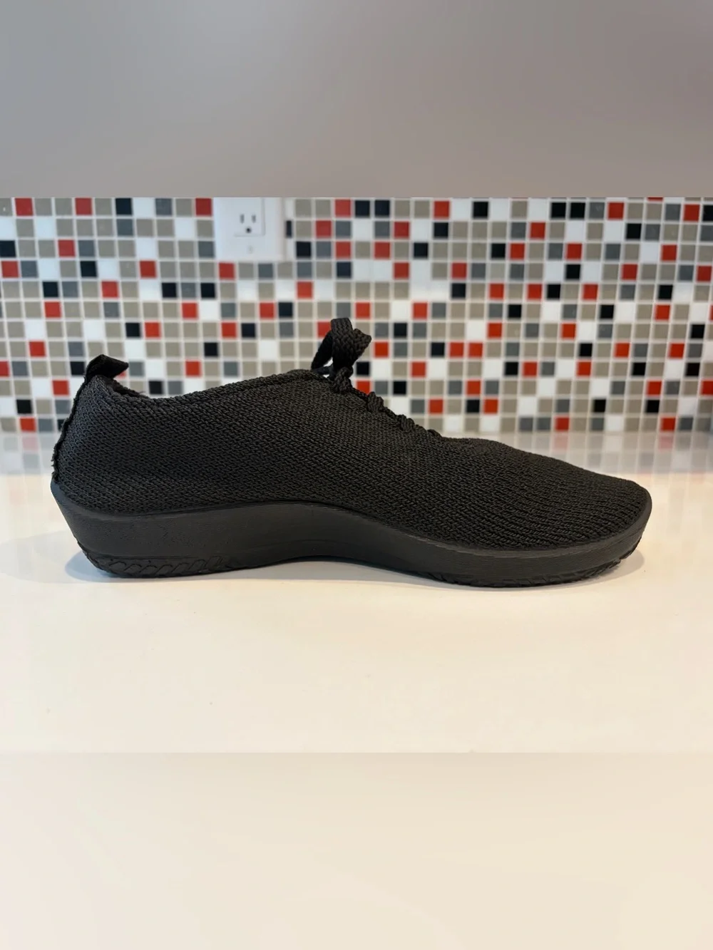 Arcopedico LS Black Knit Lace-Up Casual Sneakers - 41 EU (9.5-10 US) - Like new!